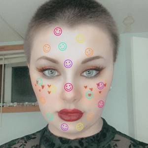 Meet your Posher, Belle